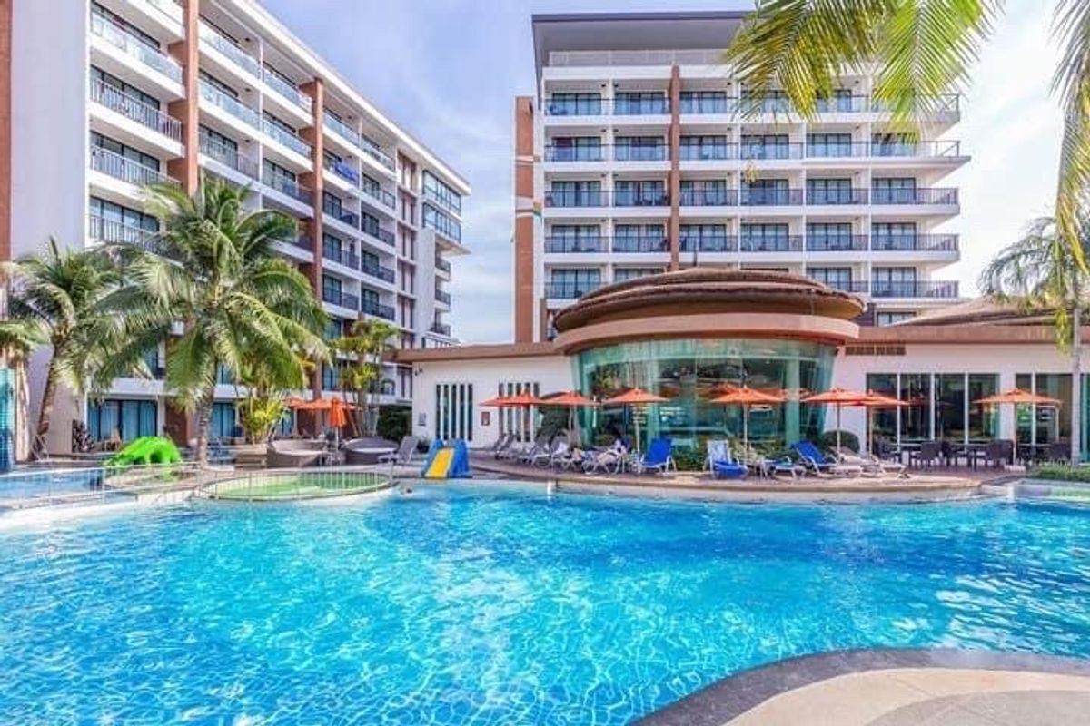 For SaleCondoPhuket : The Beach Condo 500 Maters from the Beach