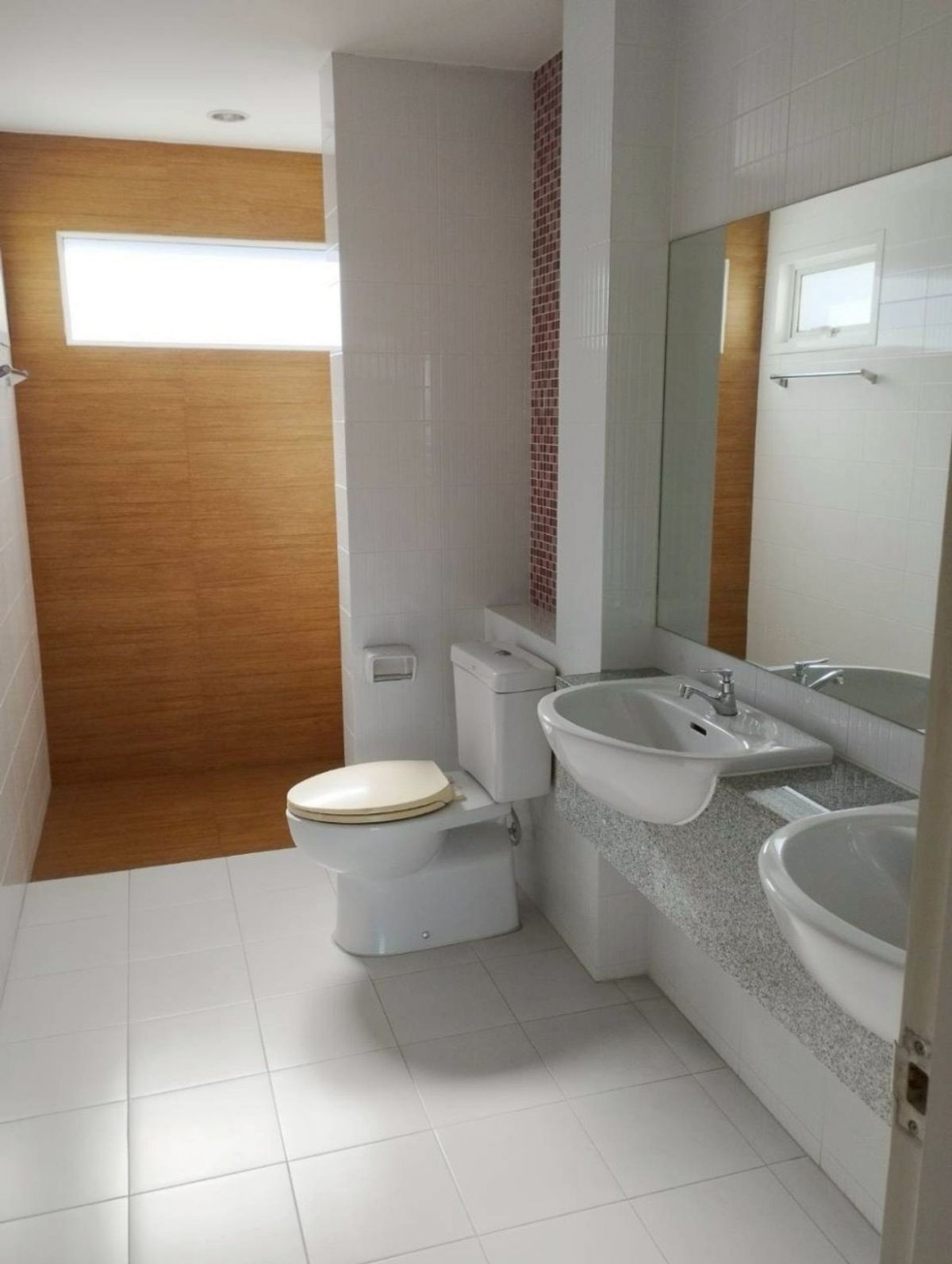 For RentTownhomeMin Buri, Romklao : Rental of Nalin Avenue Ramkhamhaeng near Suvarnabhumi