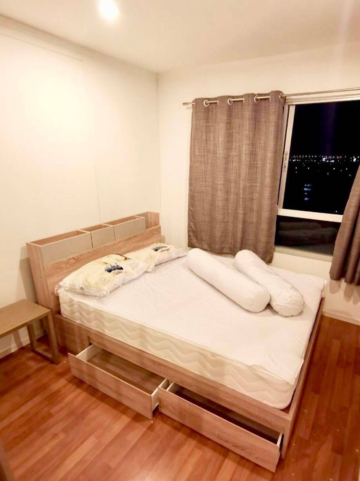 For RentCondoPinklao, Charansanitwong : T4210368 Condo for Lumpini Place Borom Ratchachonni - Pinklao, 28 sqm.
