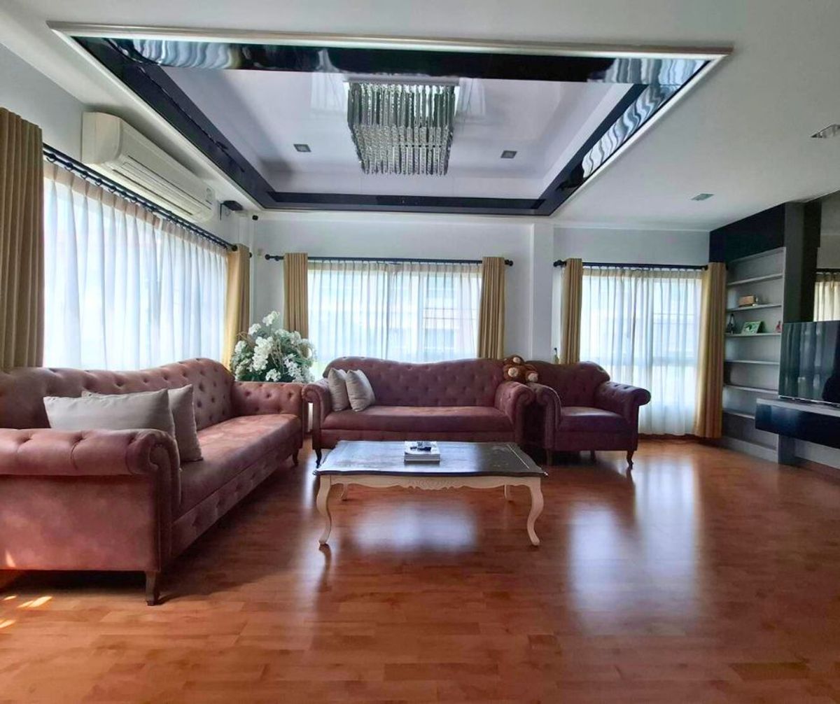 ให้เช่าบ้านพระราม 5 ราชพฤกษ์ บางกรวย : ให้เช่า บ้านเดี่ยว 3 ชั้น  Casa Premium ราชพฤกษ์ - พระราม 5  ใกล้ตลาดเจ้าพระยา รร.เตรียมอุดมพัฒนาการบางใหญ่
