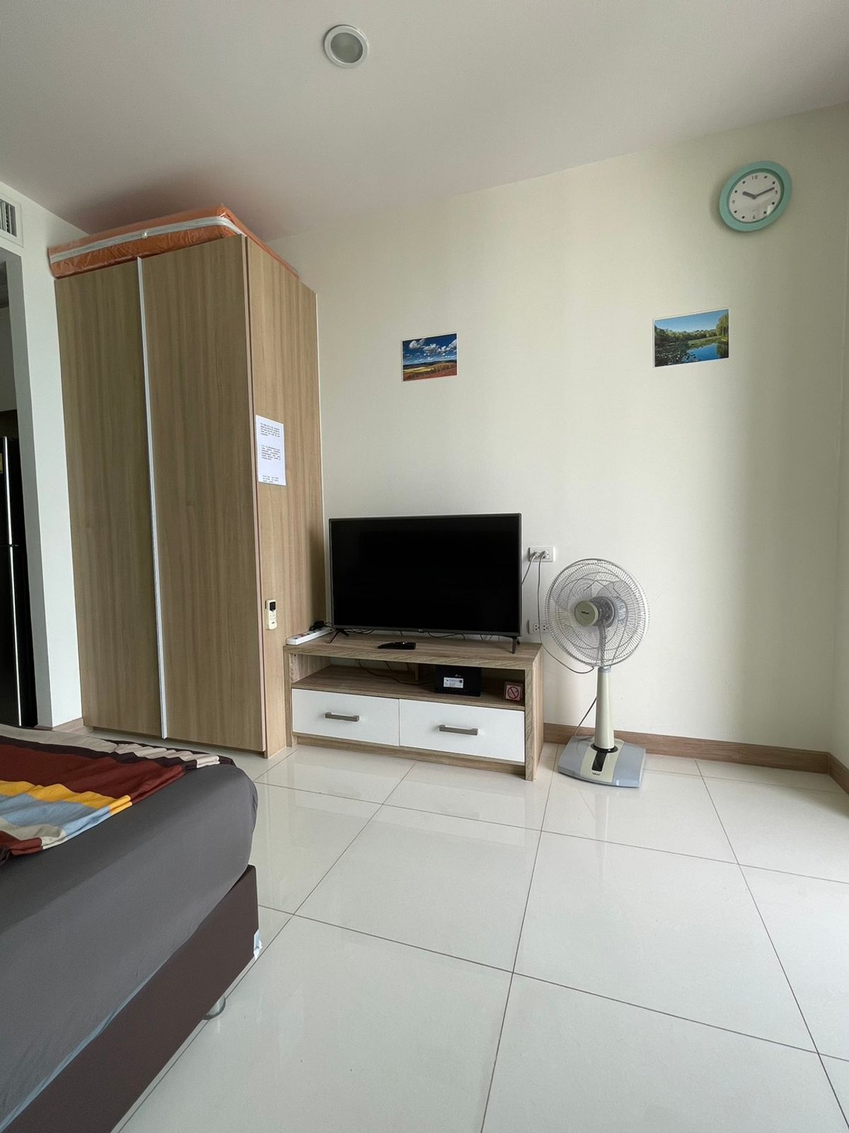 For SaleCondoChaengwatana, Muangthong : For sale Condo Riviera Wongamat Foreign quota (S03-2001)
