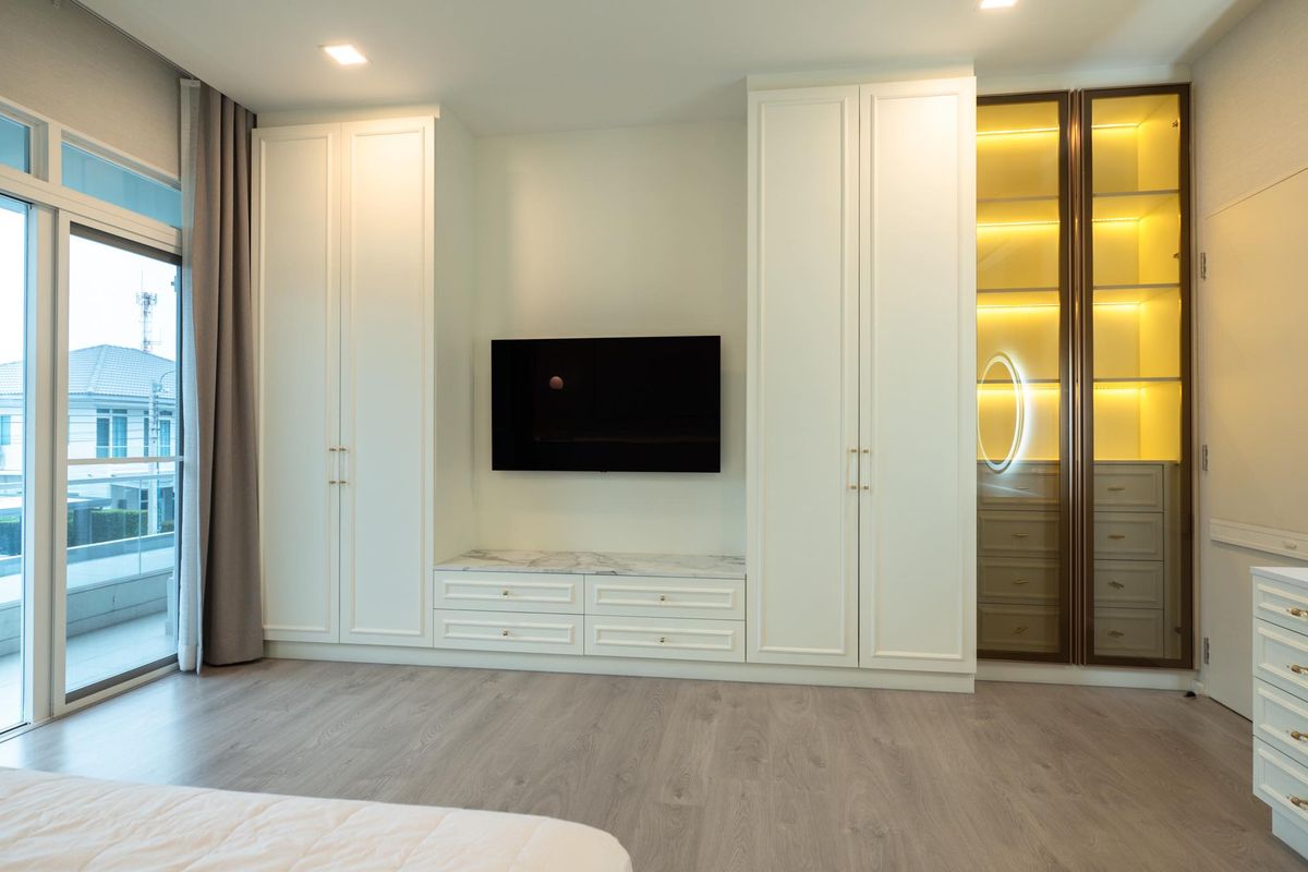 HouseLadkrabang, Suwannaphum Airport : K-6323 Sell! Detached house, Manthana, Bang Na Wong Ring, ready to be near Mega Bangna