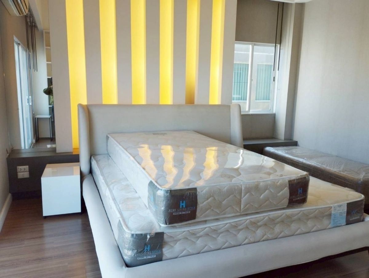 For RentTownhomeMin Buri, Romklao : Rental of Nalin Avenue Ramkhamhaeng near Suvarnabhumi
