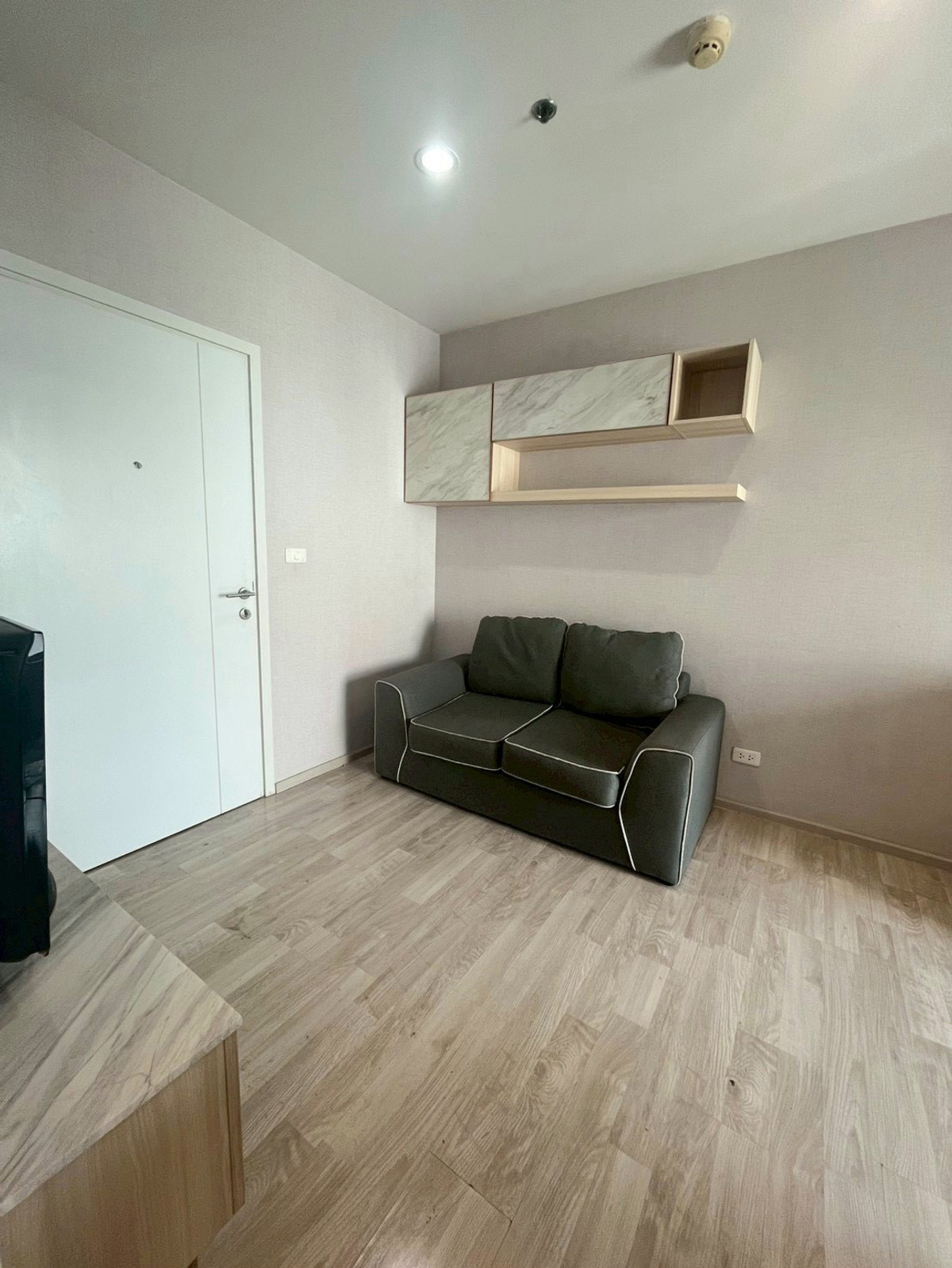 For RentCondoRama9, Petchburi, RCA : ❤️ Rent a beautiful room ❤️