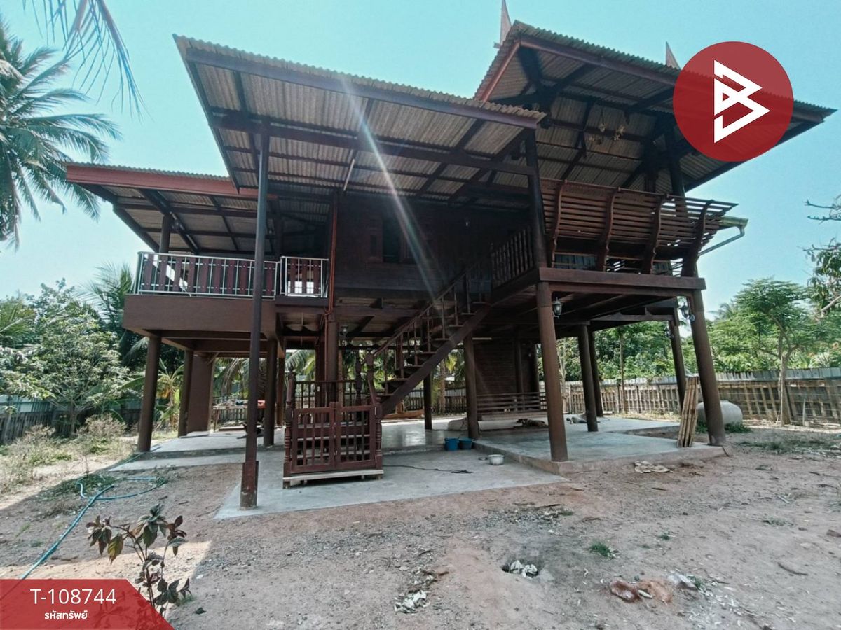 For SaleHouseSamut Songkhram : House for sale, Thai wood shape, area 3, Khlong Chak Samut Songkhram