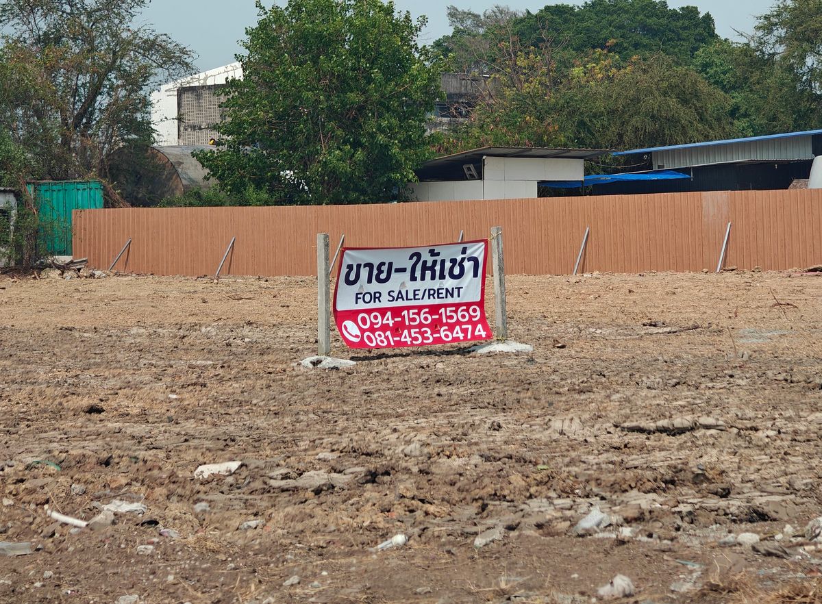 LandSamut Prakan,Samrong : 2 rai of land 30 sq.w. sell / rent Soi Bang Pu 69/1