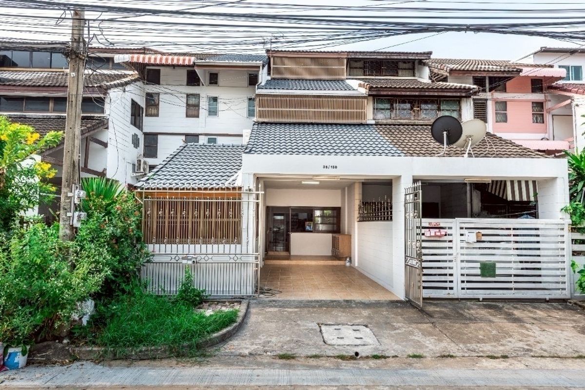 For RentTownhomeKasetsart, Ratchayothin : Townhouse for rent, Ratchathinnamai Village, Bang Khen 🏡🎉🎉