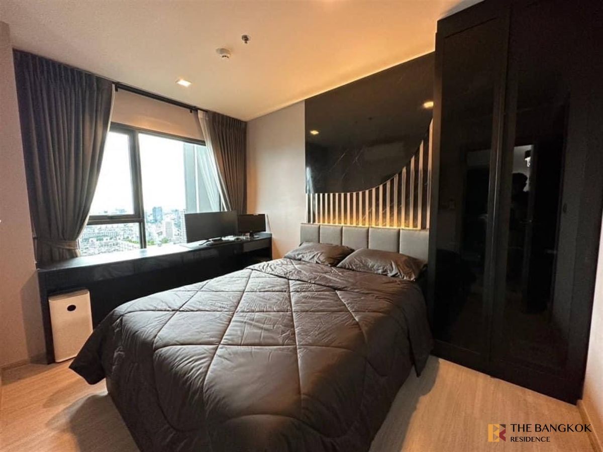 ให้เช่าคอนโดพระราม 9 เพชรบุรีตัดใหม่ RCA : Life Asoke Rama9 for rent near MRT Rama9 by Pond