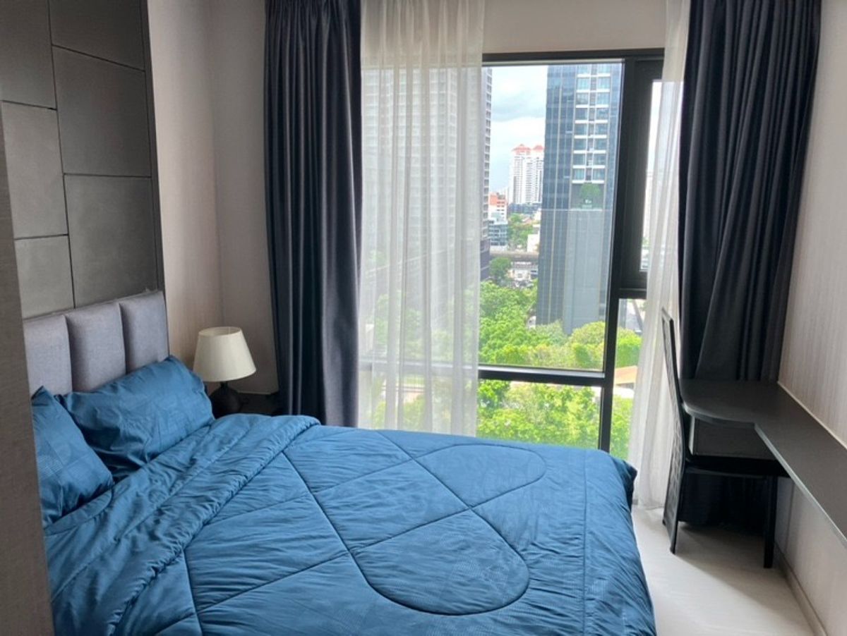 ให้เช่าคอนโดสุขุมวิท อโศก ทองหล่อ : ✨FOR RENT>> 🔥Rhythm Sukhumvit 36 - 38 ขนาด 33.4 ตรม  ✨Layout หายาก โซฟาตัว L ✨ตกแต่งพร้อมอยู่ ใกล้ BTS ทองหล่อ #LV-MO1617