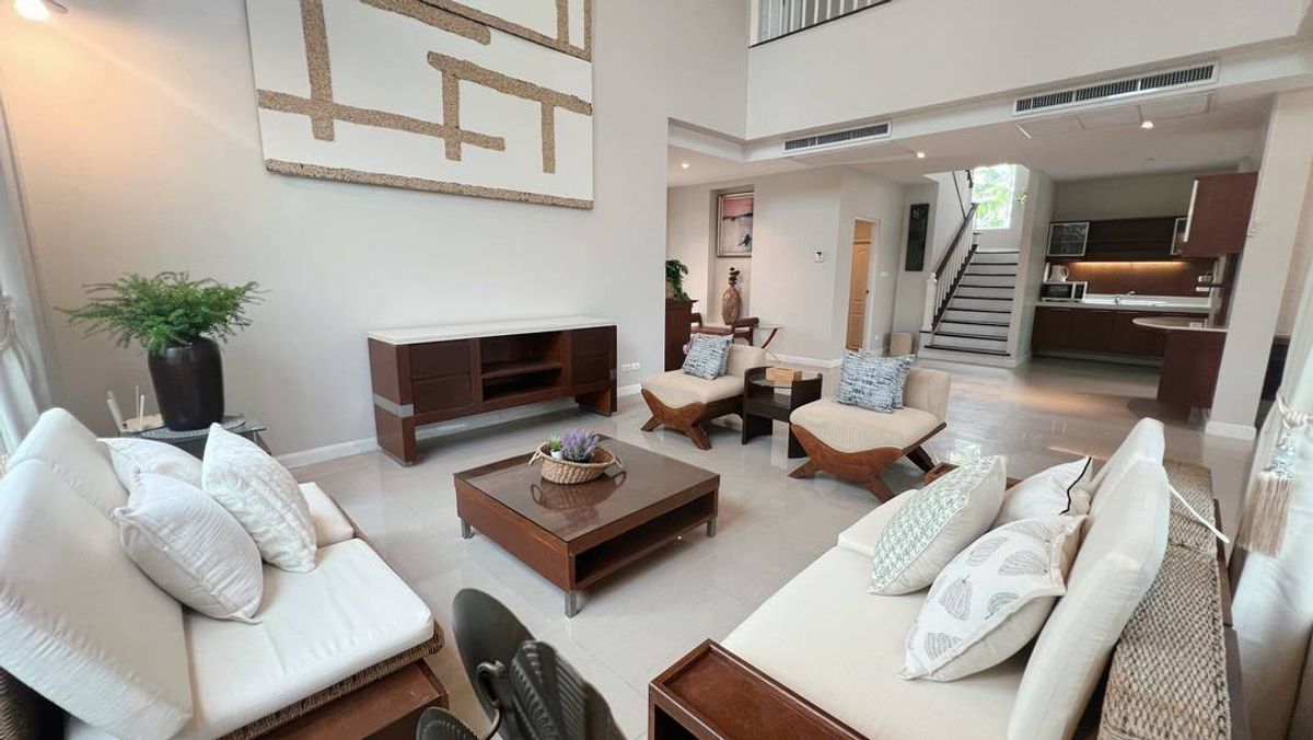 For RentHouseLadkrabang, Suwannaphum Airport : 2 storey detached house for rent, Anaville Suvarnabhumi Anaville, Suvarnabhumi, beautiful house, full furniture Near Suvarnabhumi Airport