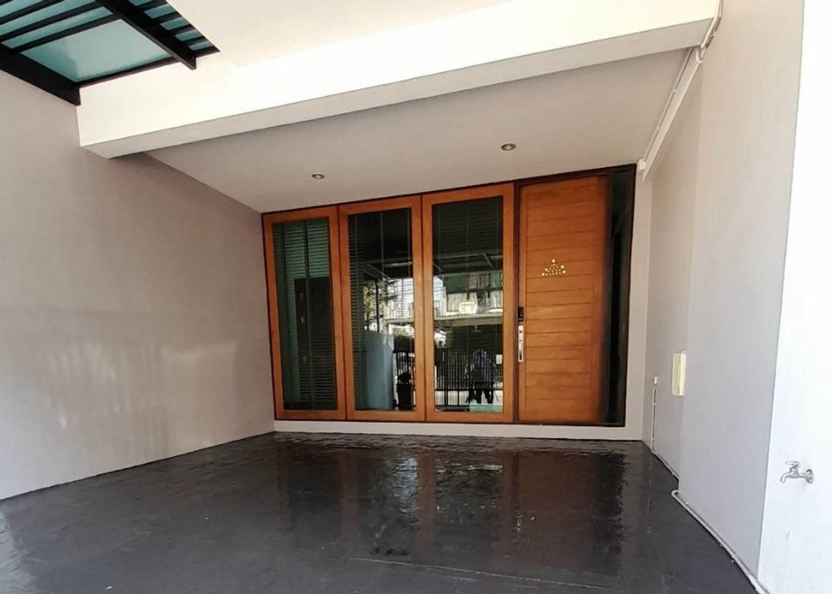 For SaleTownhomeOnnut, Udomsuk : Belts Town Sukhumvit 50 /3 Bedrooms (Sale), Bless Town Sukhumvit 50 /3 Bedrooms (For Sale) DK014