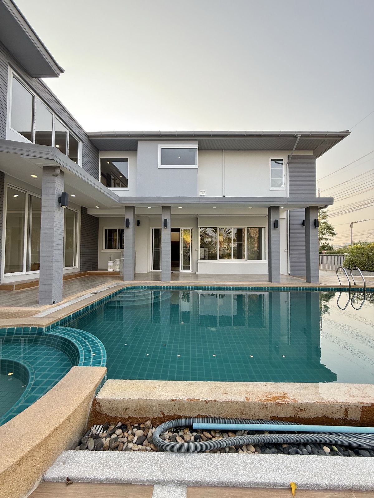 For SalePattaya, Bangsaen, Chonburi : For Sale: Spacious Pool Villa in Pattaya – Best Price & Largest Unit in Central Park Hillside