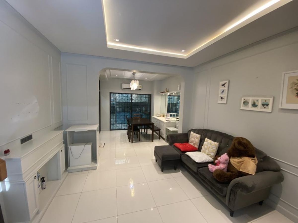 For RentTownhomeSeri Thai, Ramkhamhaeng Nida : For Rent !! 32K: 3-STOERY TOWN HOUSE, BAAN KLANG MUNG LADPRAO-Serithai