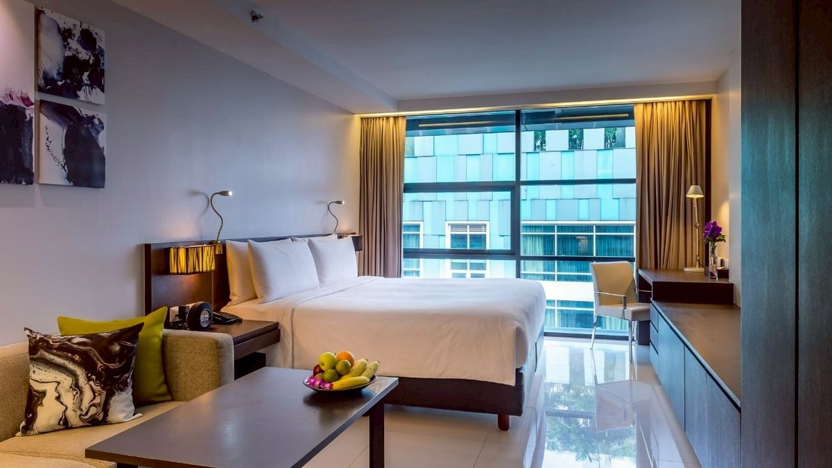 ให้เช่าคอนโดสุขุมวิท อโศก ทองหล่อ : ✨ให้เช่า ห้องสตูดิโอ เฟอร์นิเจอร์และเครื่องใช้ไฟฟ้า พร้อมเข้าอยู่ วิวระเบียงกว้าง เดินทางสะดวก ใกล้ BTSอโศก