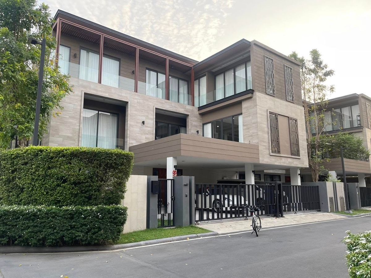 For RentHousePattanakan, Srinakarin : Rent Vana Residence Rama 9 - Srinakarin, Srinakarin Road - Romklao, Hua Mak Subdistrict, Bang Kapi, Bangkok (Property Code Th2-108)