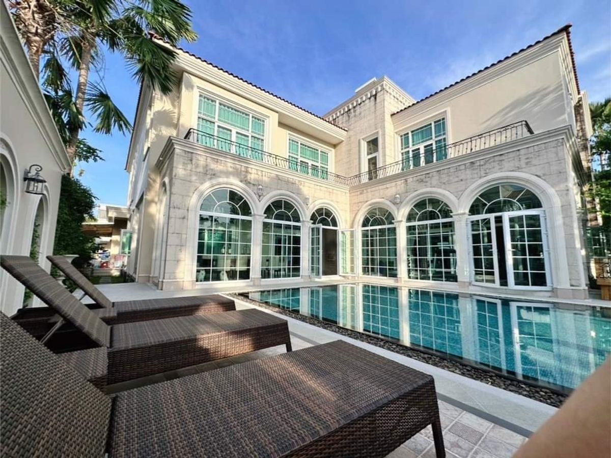 For SaleHousePinklao, Charansanitwong : ✨ Luxury house with private swimming pool, Ladawan Ratchapruek-Pinklao 💵 Sale price 149,000,000 baht Luxury House Swimming Pool for Sale Ladawan Ratchaphruek-Pinklao, SALES Price Price 149,000,000 Thai BAHT (EngLOW BLOW BOLOW).