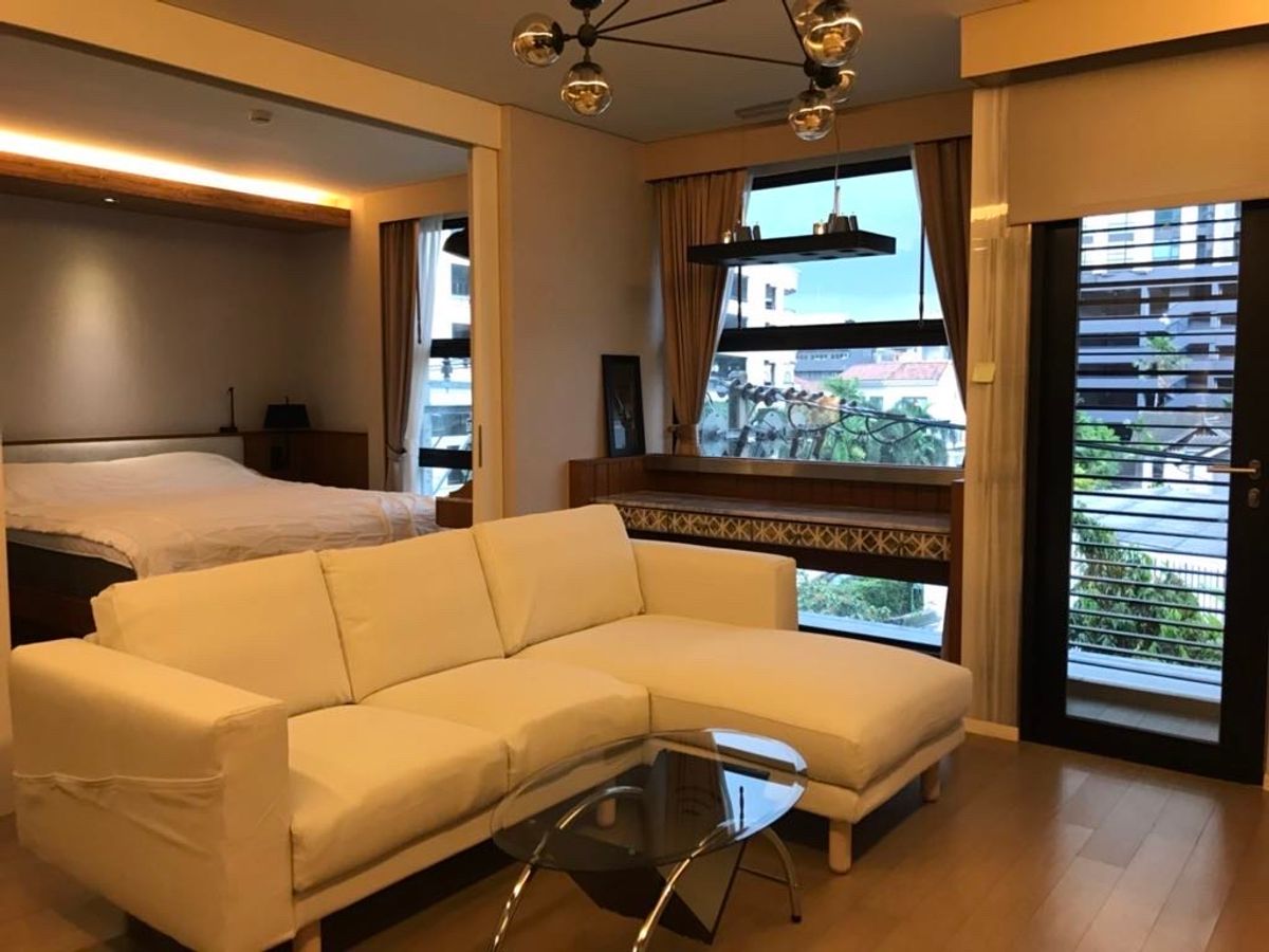 For RentCondoSukhumvit, Asoke, Thonglor : Low-Rise: 1-Bedroom Condo at Mode Sukhumvit 61 ✨🏡 45 SQM | 4th Floor | 30,000 THB/Month✅ Fully Furnished & Ready to Move in✅ No Damage from the Recent