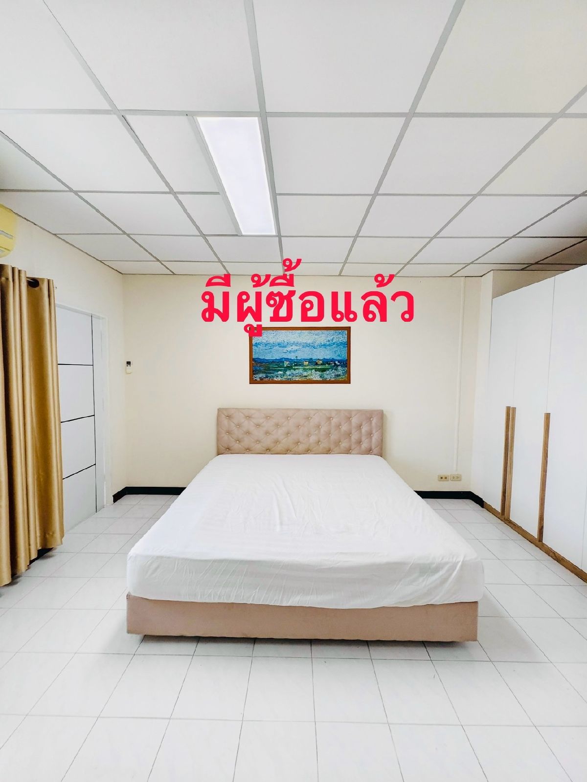 For SaleCondoPattanakan, Srinakarin : The Tree Garden near Srinakarin BTS Station 38, 39.41 sq.m. T.081-834-1501   There is an engineering team checking the building 👌