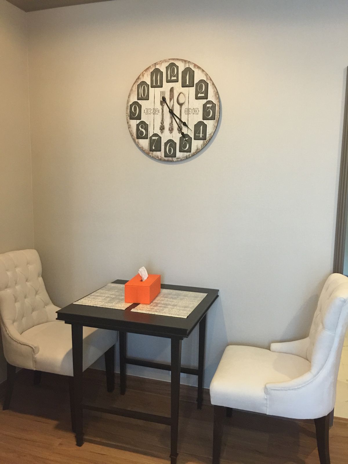 For SaleCondoSiam Paragon ,Chulalongkorn,Samyan : The Reserve Kasemsan 3【𝐒𝐄𝐋𝐋 & 𝐑𝐄𝐍𝐓】🔥Simple and elegant in every dimension. Gray-Cream tone adds more expensiveness with premium built-in furniture 🔥 Contact Line ID: @hacondo