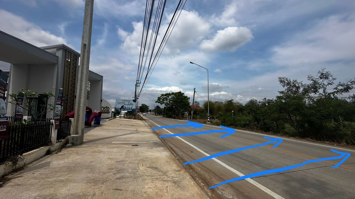 For SaleLandNonthaburi, Bang Yai, Bangbuathong : Beautiful land for sale, size 6 rai, 2 ngan 96 square wah (2,696 sq.w.), only 7,500 baht / sq.w. interested. Contact Min Line: Minniemah