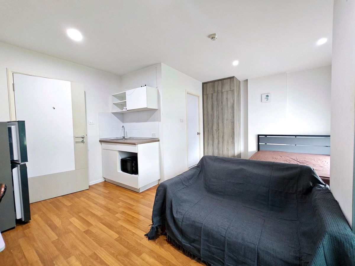 For RentCondoBangna, Bearing, Lasalle : Empty room for rent ❗ Lumpini Place Bangna Km 3