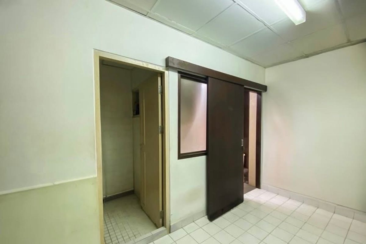 For SaleCondoBangna, Bearing, Lasalle : 📢👇Rare item, Very good price for PENTHOUSE DUPLEX, just opposite Central Bangna, big balcony , unblocked view, no damage from incident 