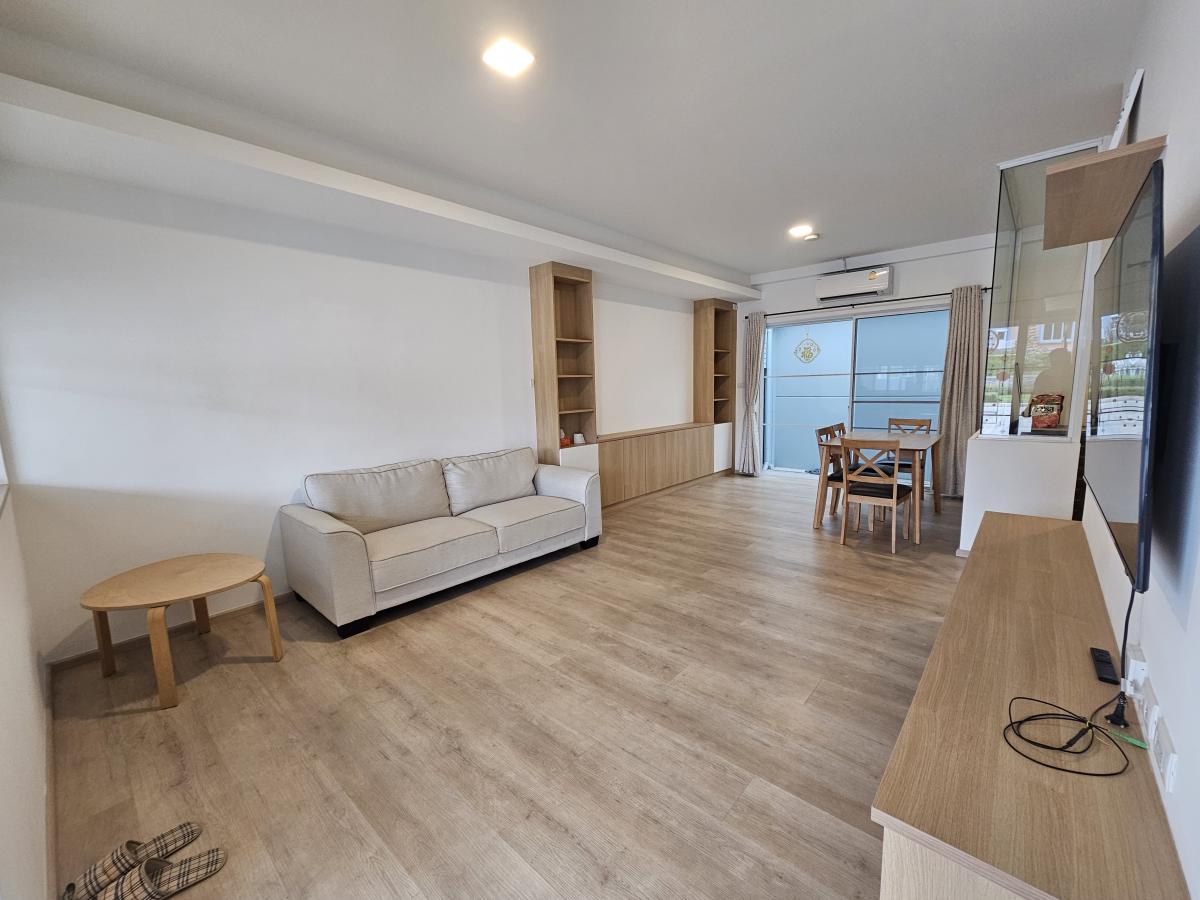 ให้เช่าทาวน์โฮมบางนา แบริ่ง ลาซาล : บ้านเดี่ยว 3 ห้องนอน ใกล้บางนา-รามคำแหง เริ่ม 45,000 บาท/เดือน 3-Bed Single House near Bangna-Ramkhamhaeng, Rent from 45,000 THB/month