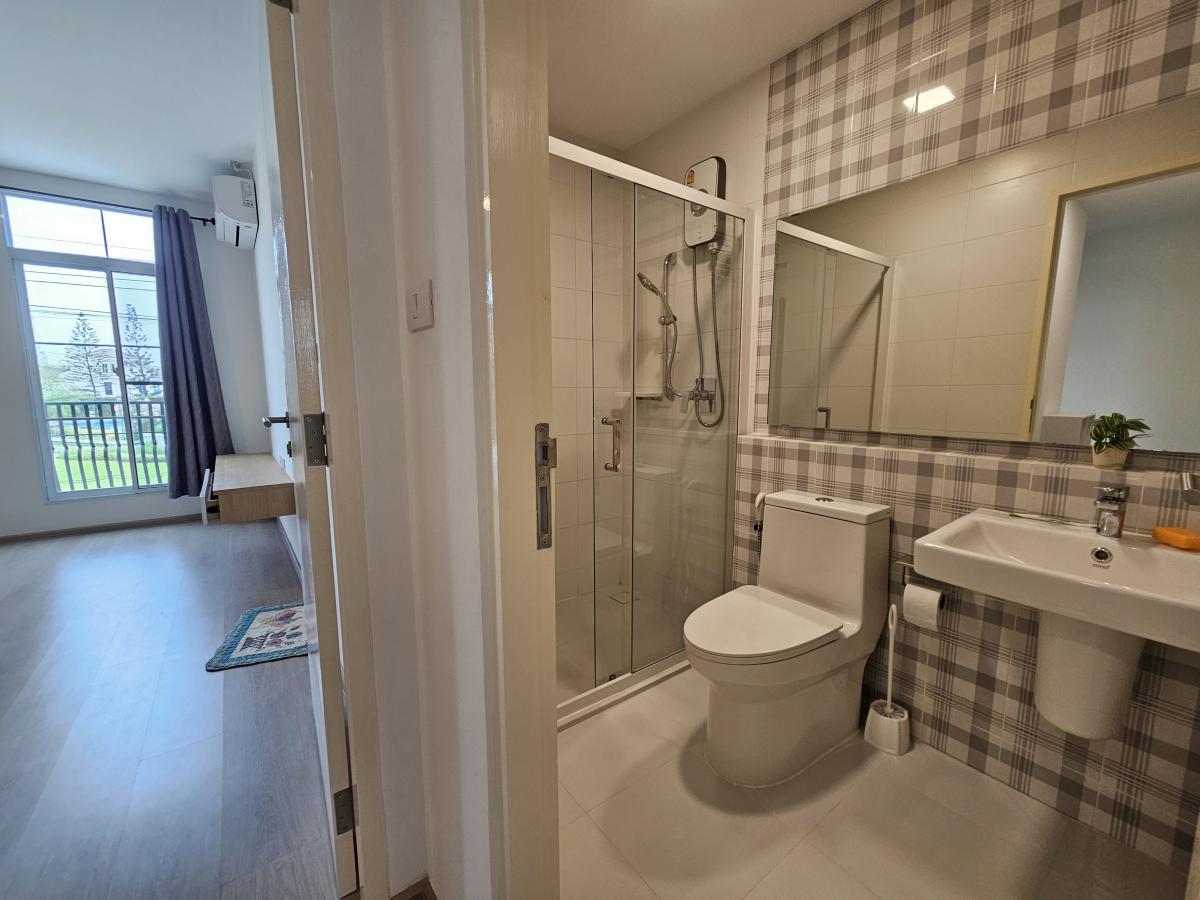 ให้เช่าทาวน์โฮมบางนา แบริ่ง ลาซาล : บ้านเดี่ยว 3 ห้องนอน ใกล้บางนา-รามคำแหง เริ่ม 45,000 บาท/เดือน 3-Bed Single House near Bangna-Ramkhamhaeng, Rent from 45,000 THB/month