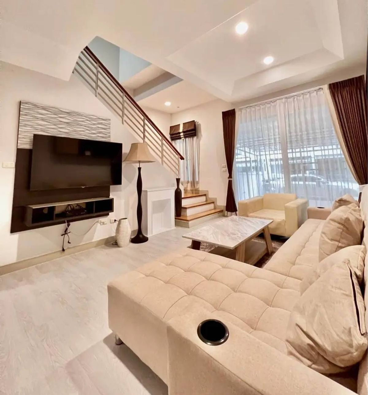 ให้เช่าทาวน์โฮมพัฒนาการ ศรีนครินทร์ : N1614 ให้เช่า บ้านกลางเมือง เออร์บาเนี่ยน พระราม9-วงแหวน