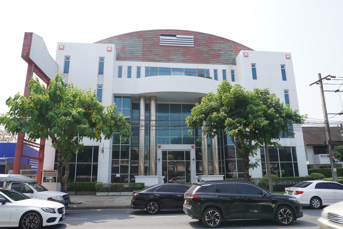 ให้เช่าสำนักงานนวมินทร์ รามอินทรา : ให้เช่าอาคารสำนักงาน 4 ชั้น 2,000 ตร.ม.ทำเลเยี่ยม ติดถนนสุขาภิบาล 5