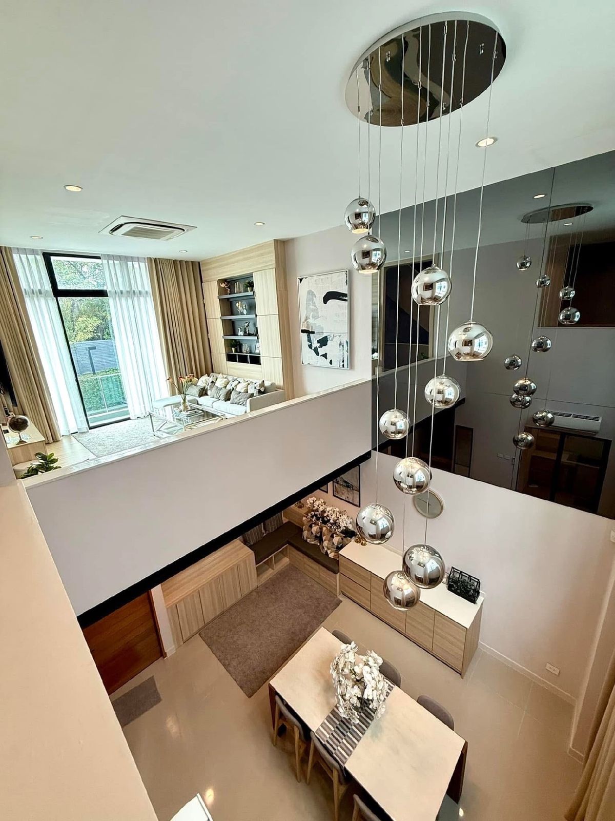 ให้เช่าทาวน์โฮมพัฒนาการ ศรีนครินทร์ : 🎊ให้เช่าด่วน พร้อมอยู่ บ้านสวยมากๆ😍 ทาวน์โฮมหรู Nirvana Define Srinakarin-Rama9🏦ทำเล กรุงเทพกรีฑา พร้อมตกแต่ง สามารถเข้าอยู่ได้ทันที ‼️