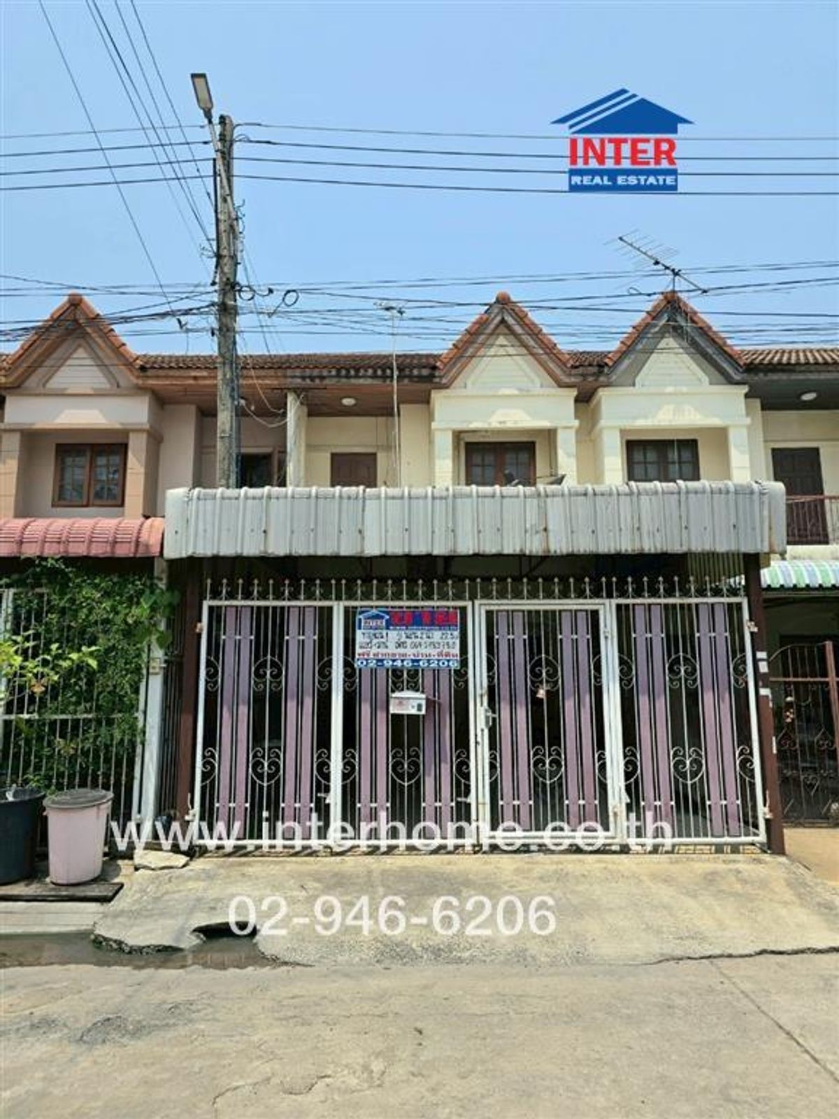 ขายทาวน์โฮมปทุมธานี รังสิต ธรรมศาสตร์ : ทาวน์เฮ้าส์ 2 ชั้น 22.5 ตร.ว. หมู่บ้านชุมชนศิษฐิโรจน์ ซอยพหลโยธิน82 ถนนพหลโยธิน ถนนวิภาวดี-รังสิต ลำลูกกา ปทุมธานี