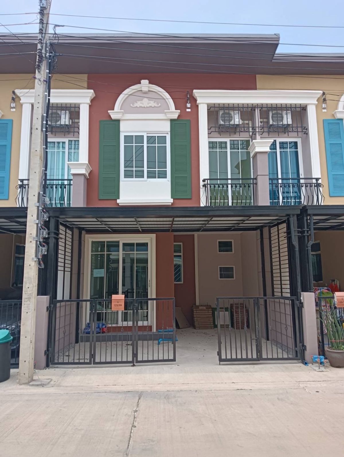 For RentTownhomeBangna, Bearing, Lasalle : Golden Town, Bang Na Km. 5 for rent