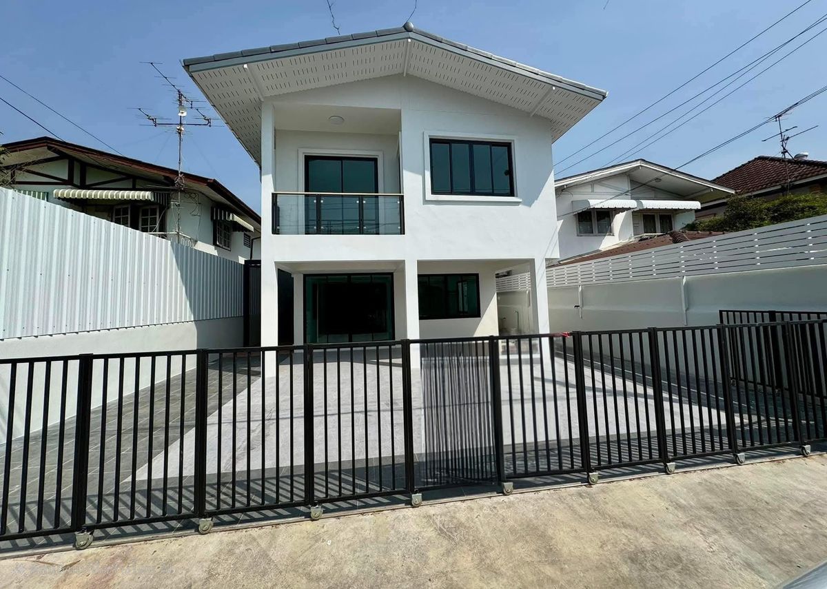 ขายบ้านนวมินทร์ รามอินทรา : บ้านเดี่ยว รามอินทรา 34 / 3 ห้องนอน (ขาย), Single house Ramintra 34 / 3 Bedrooms (FOR SALE) TAN768