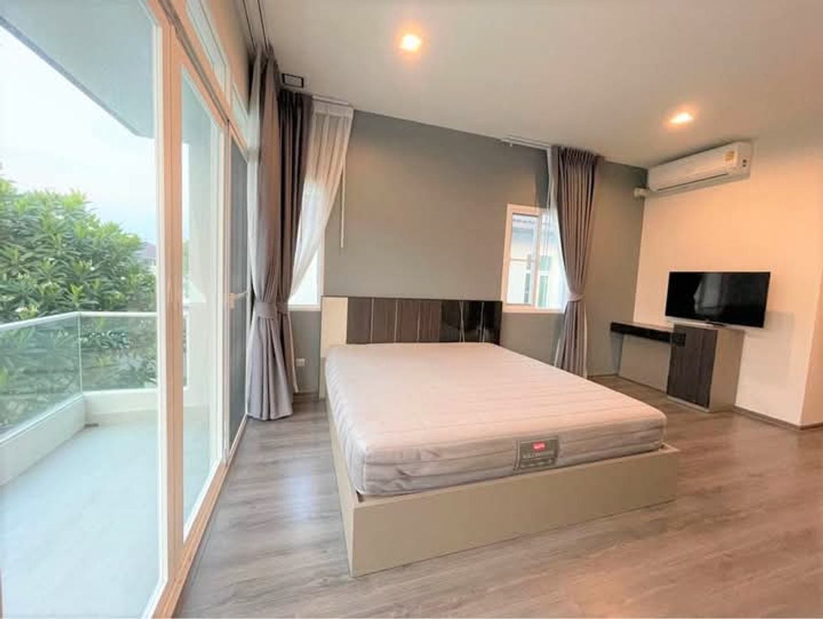 ให้เช่าบ้านลาดกระบัง สุวรรณภูมิ : 🔴​50000฿🔴​ให้เช่า บ้านเดี่ยว มัณฑนา มอเตอร์เวย์-กรุงเทพกรีฑาตัดใหม่ ( 3 ห้องนอน​ 3​ห้องน้ำ​ 2 ที่จอดรถ​)​ เข้าพักได้ 25 เมษายน​📩  สนใจทักเลย (ตอบไวมาก)​🔸 : 𝗜𝗗 𝗟𝗜𝗡𝗘 : @bbcondo88🔸 : รหัสทรัพย์​ 6804-0203