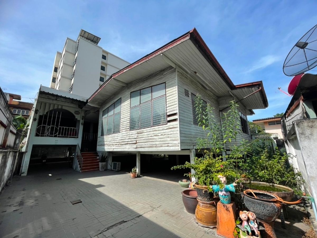 ขายบ้านนวมินทร์ รามอินทรา : บ้านเดี่ยว รามอินทรา 19 แยก 2 / 5 ห้องนอน (ขาย), Single house Ramintra 19 Intersection 2 / 5 Bedrooms (FOR SALE) TAN766