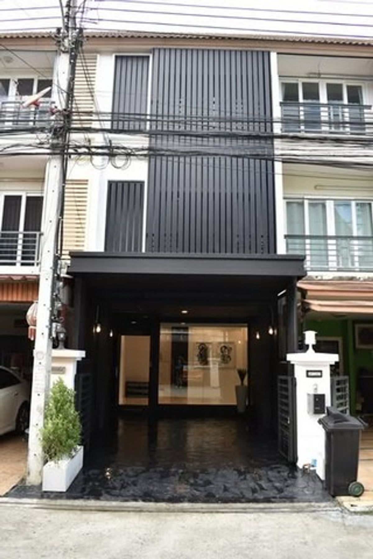 ให้เช่าทาวน์โฮมเกษตร นวมินทร์ ลาดปลาเค้า : HR2357ปล่อยเช่าทาวน์โฮม 3 ชั้นโครงการคาซ่า ซิตี้ สุคนธสวัสดิ์ 2 ใกล้โรงเรียนโชคชัยครูเกียว