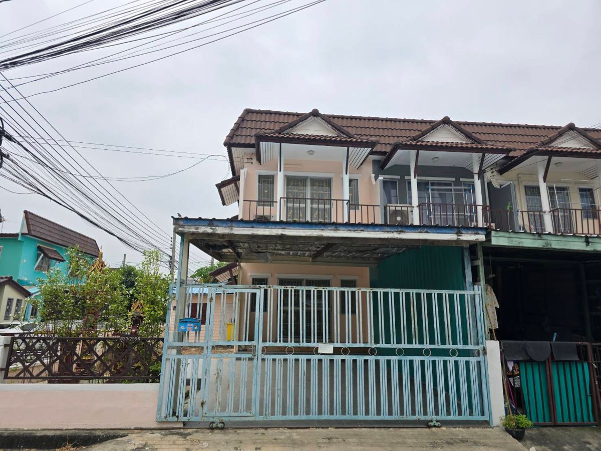 ขายทาวน์โฮมสมุทรปราการ สำโรง : ขายถูก ทาวน์เฮ้าส์ 2 ชั้น หลังมุม   หมู่บ้านนครทองซิตี้ แพรกษา