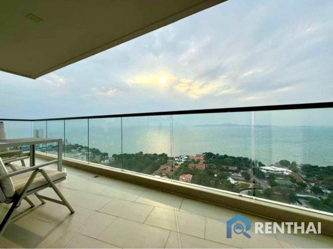 For SaleCondoPattaya, Bangsaen, Chonburi : Stunning 2bed Pattaya Condo in The Peak Towers - Fully Furnished, 10.5 M Baht