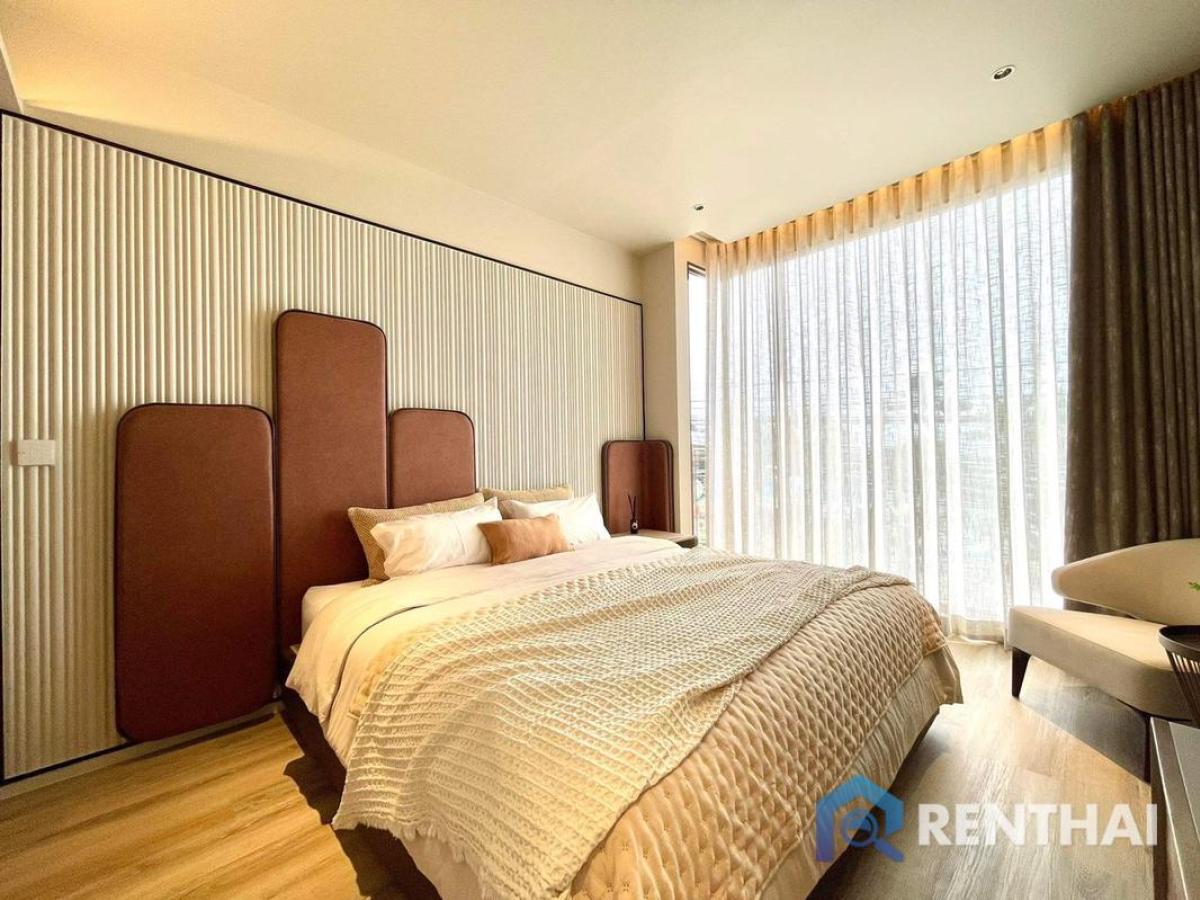 ขายคอนโดพัทยา บางแสน ชลบุรี สัตหีบ : ขายคอนโดหรู Arom Jomtien 2 ห้องนอน ขนาด 65 ตร.ม.  สัมผัสไลฟ์สไตล์เหนือระดับกับคอนโดหรู ติดหาดจอมเทียน