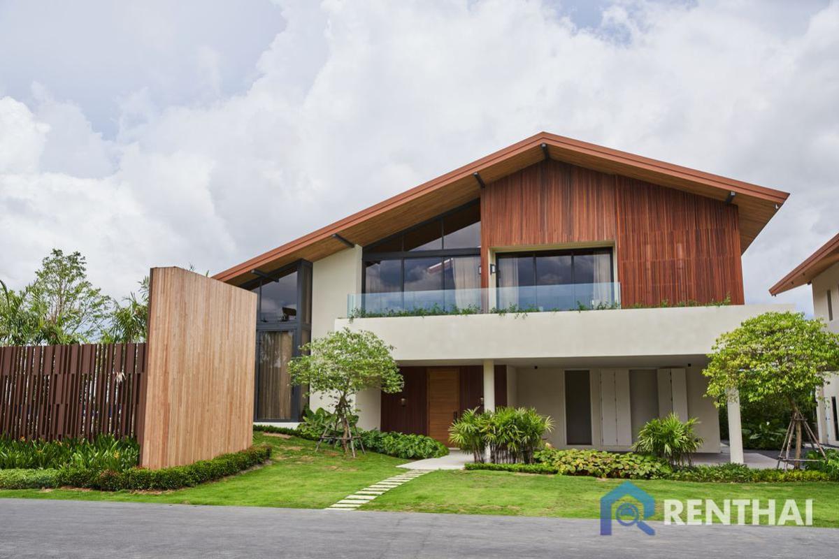 ขายบ้านพัทยา บางแสน ชลบุรี สัตหีบ : สำหรับ ขาย วิลล่า  ที่ Wisdom First Residence