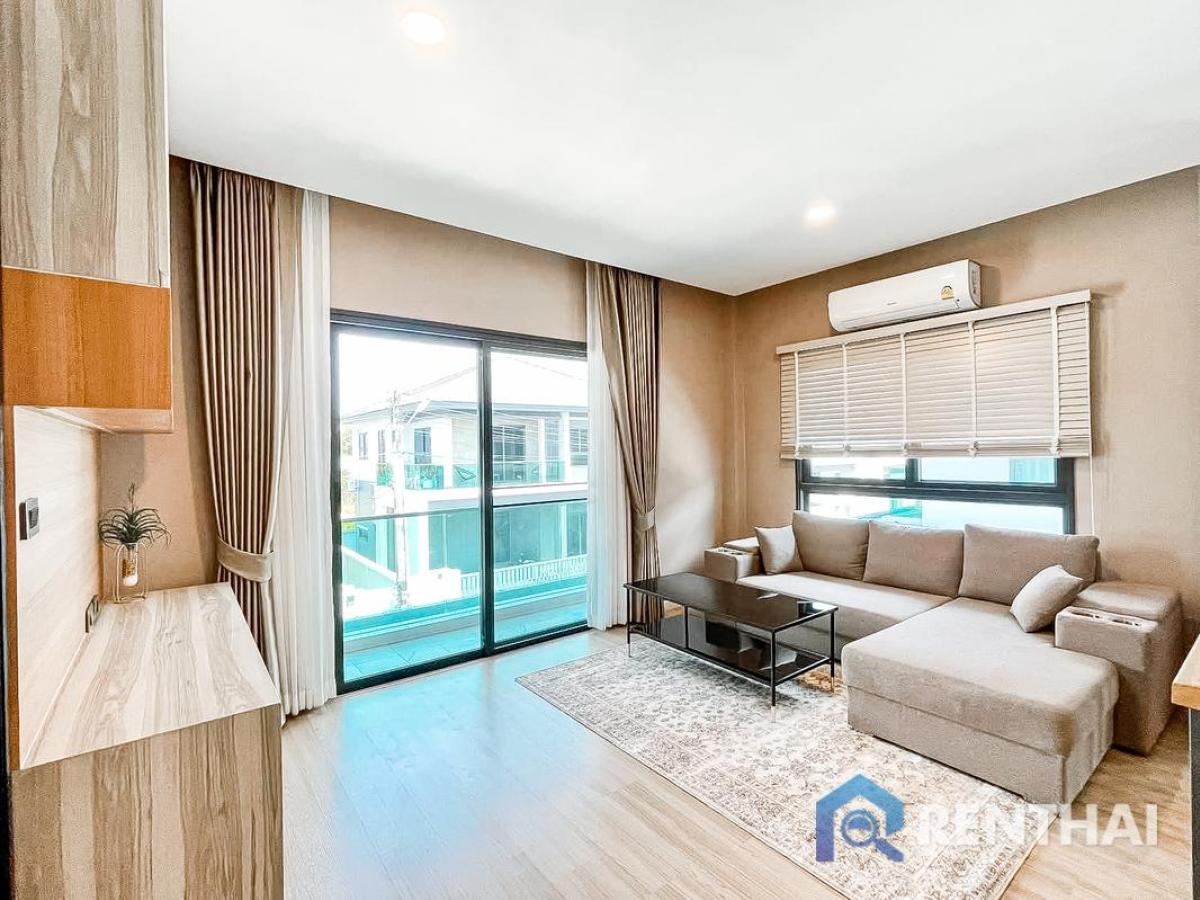 ขายบ้านพัทยา บางแสน ชลบุรี สัตหีบ : บ้าน 3 ห้องนอนตกแต่งครบพร้อมเฟอร์นิเจอร์ที่ Patta Ville พัทยา