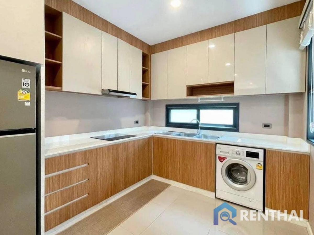 ขายบ้านพัทยา บางแสน ชลบุรี สัตหีบ : บ้าน 3 ห้องนอนตกแต่งครบพร้อมเฟอร์นิเจอร์ที่ Patta Ville พัทยา