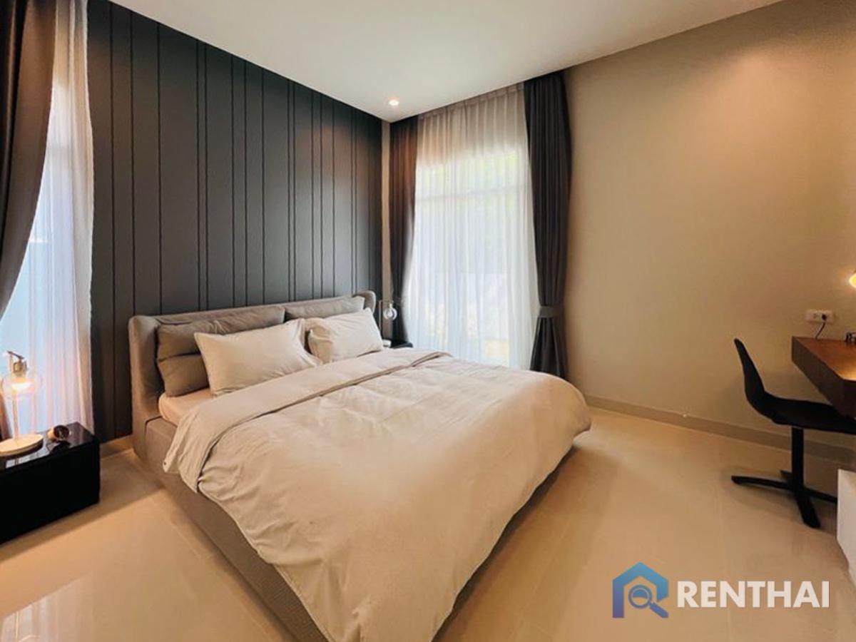 ขายบ้านพัทยา บางแสน ชลบุรี สัตหีบ : สำหรับ ขาย บ้าน 3 ห้องนอน ที่ Panalee Banna