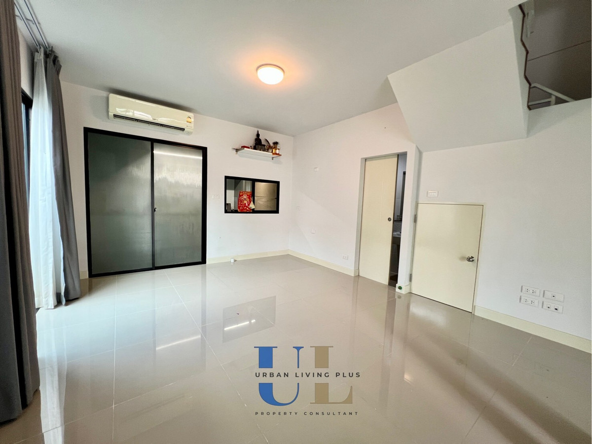 For RentTownhomeRama5, Ratchapruek, Bangkruai : ( UL2504023  ) Tel/Line 096-2479369 FOR RENT , Baan Klang Meung Ratchaphruek - Sathorn 3 bed 3 bath 150 Sq.M. New house