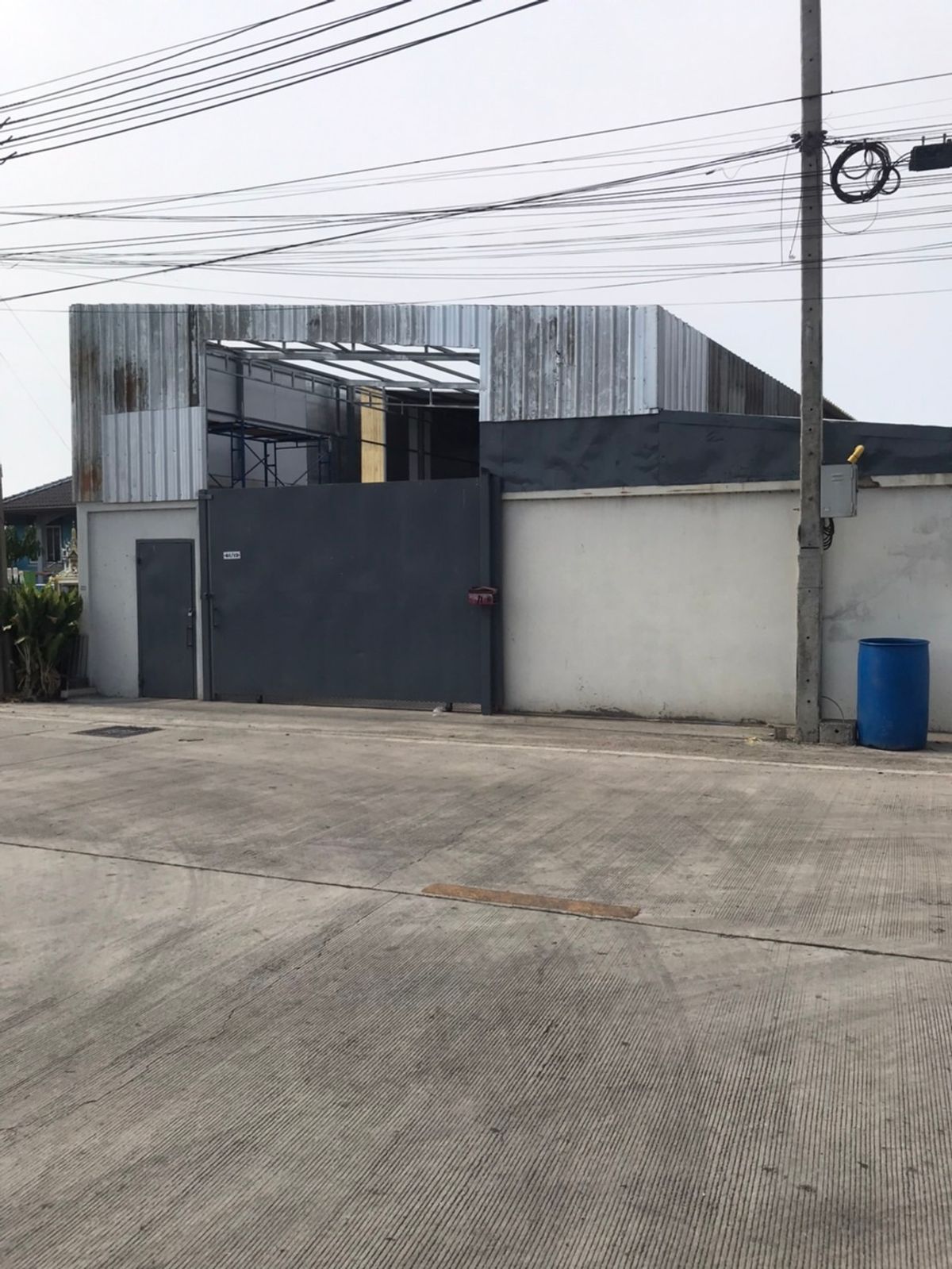 For RentWarehouseSamut Prakan,Samrong : Rent a warehouse with 10 rooms, Soi Bang Pla 2, Size 400 sqm. Bang Pla Subdistrict, Bang Phli District, Samut Prakan (Property code TW2-281)