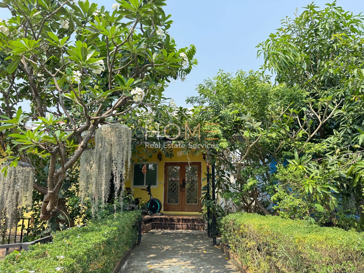 ขายทาวน์โฮมลาดกระบัง สุวรรณภูมิ : บ้านเดี่ยว ซอยอ่อนนุช 53 / 4 ห้องนอน (ขาย), Detached House Soi On Nut 53 / 4 Bedrooms (SALE) FON026