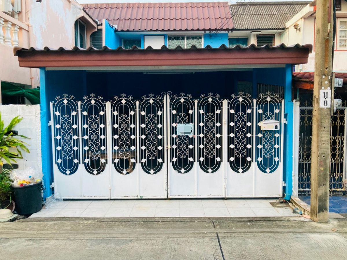 For SaleTownhomeChaengwatana, Muangthong : Pak Kret welfare Village - Chaeng Watthana / 2 Bedrooms (Sale), MOOBAAN SAWASDIKARN KRUNGTHEP PAK KET - CHANGWATTANA / 2 Bedrooms (SAL) GOLF090