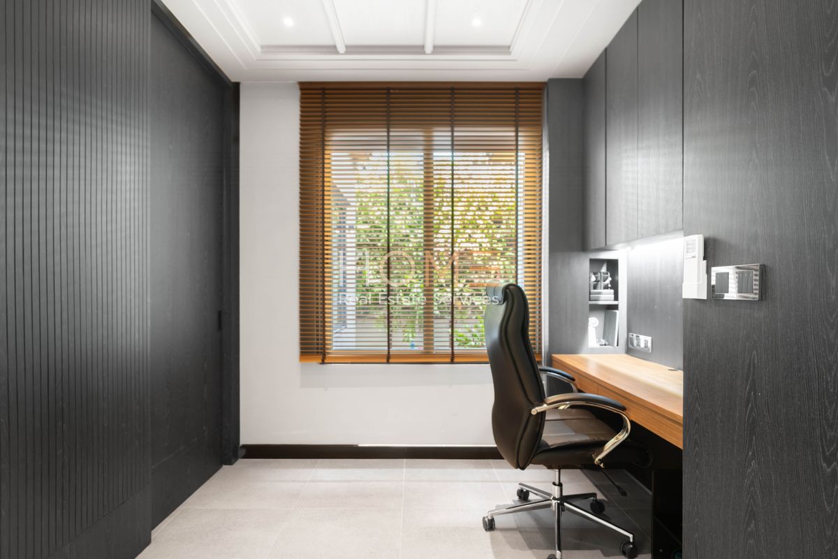 ขายบ้านนวมินทร์ รามอินทรา : บ้านเดี่ยว ย่านแฟชั่นไอซ์แลนด์ 📍 เสนา พาร์ค แกรนด์ รามอินทรา / 4 ห้องนอน (ขาย), Sena Park Grand Ramintra / 4 Bedrooms (FOR SALE) TAN771