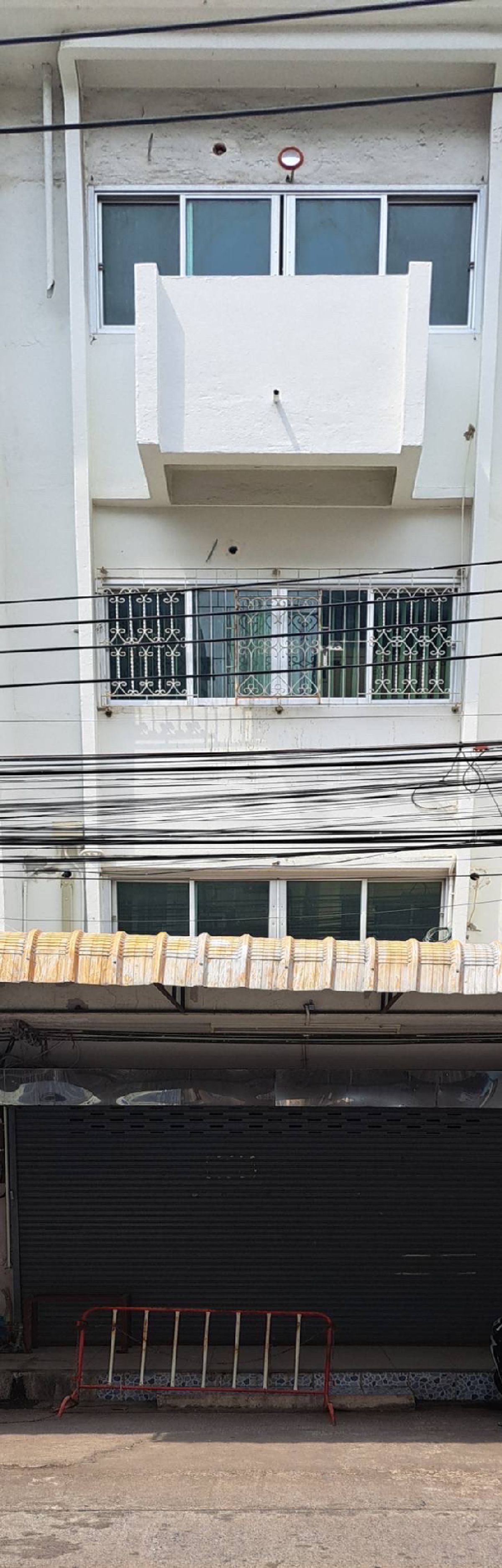 ให้เช่าอาคารพาณิชย์เกษตรศาสตร์ รัชโยธิน : ให้เช่าตึกอาคารพาณิชย์ใกล้ BTS เสนานิคม
